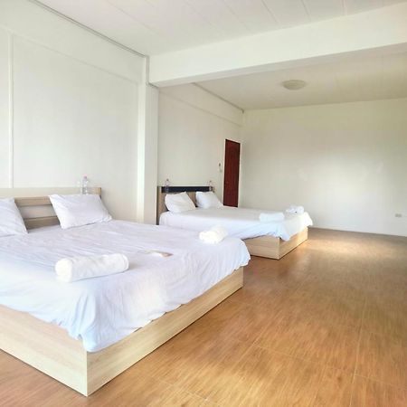 115 Townhouse 호텔 Ban Khlong Krang 외부 사진