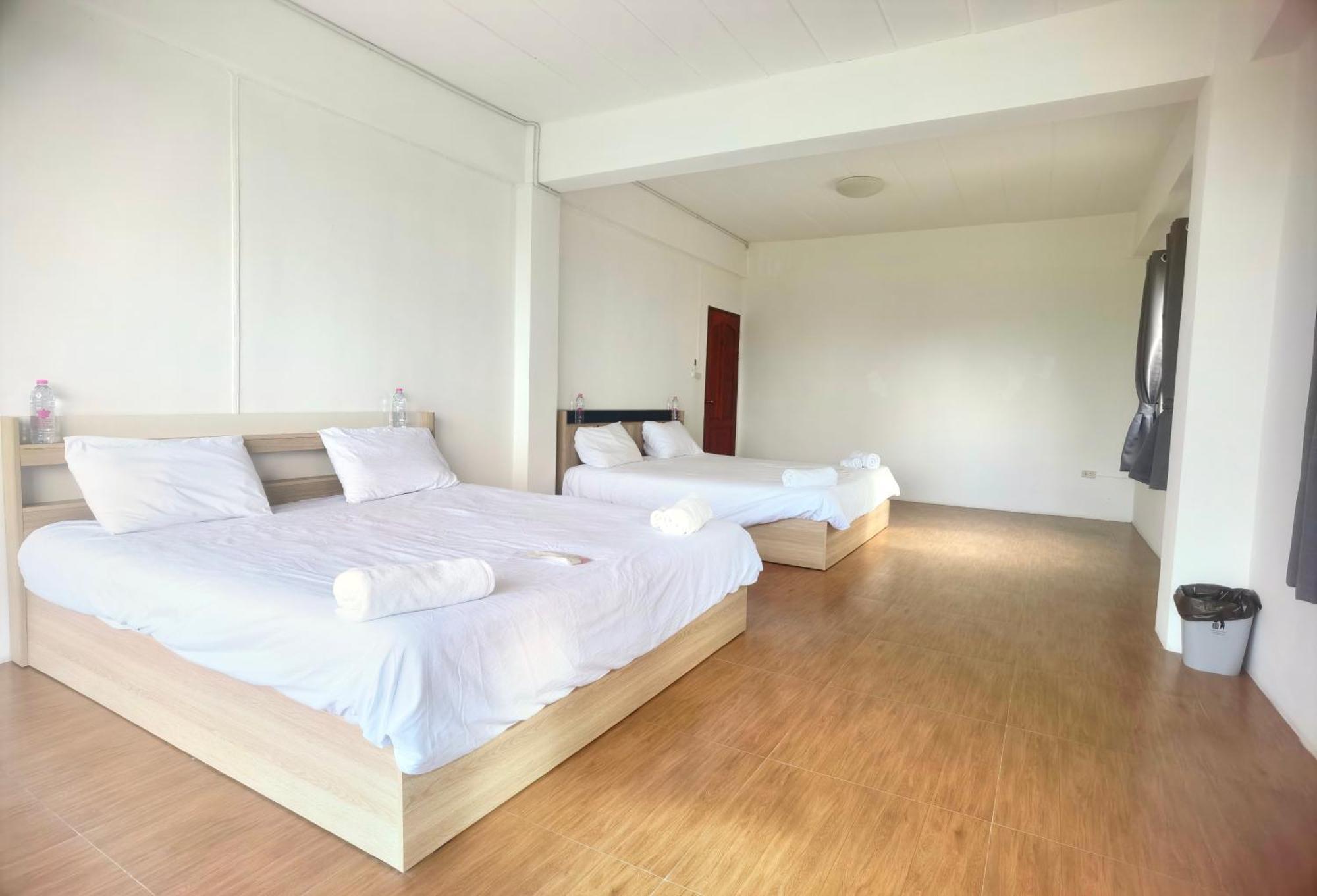 115 Townhouse 호텔 Ban Khlong Krang 외부 사진