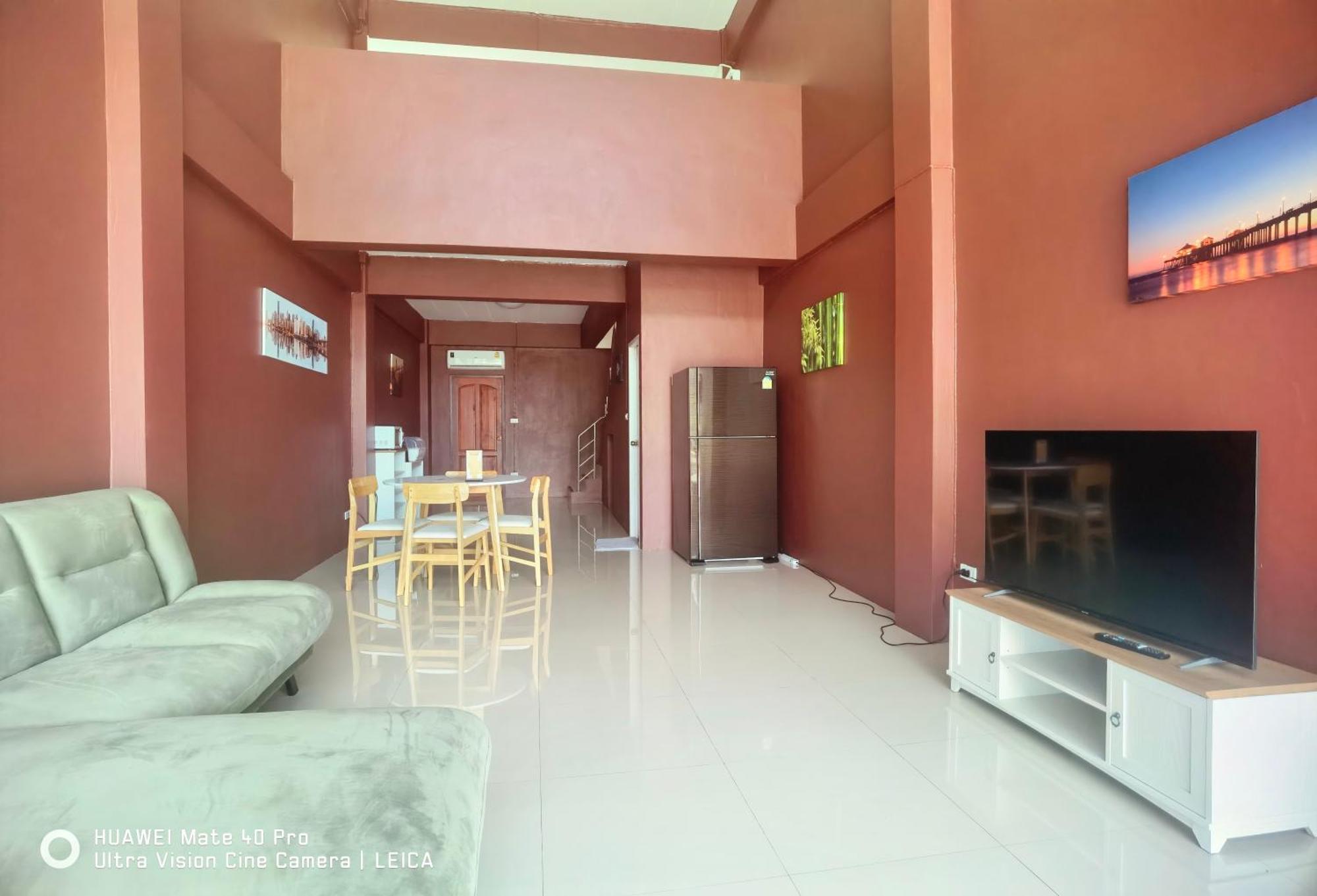 115 Townhouse 호텔 Ban Khlong Krang 외부 사진