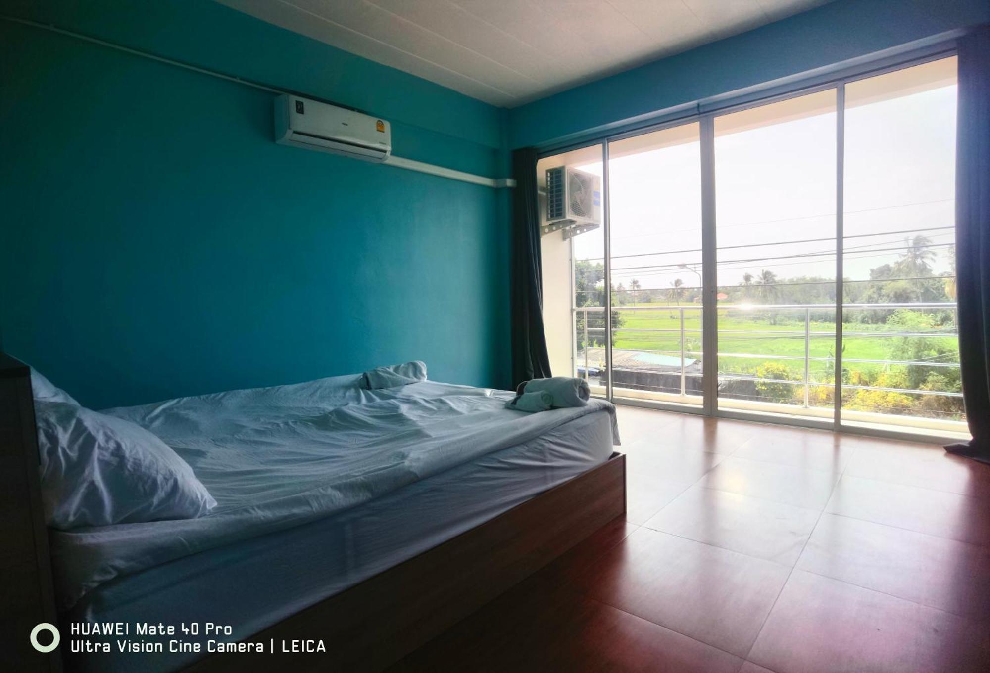 115 Townhouse 호텔 Ban Khlong Krang 외부 사진