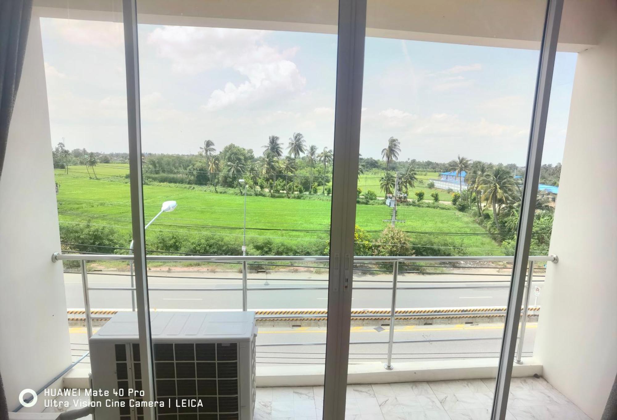 115 Townhouse 호텔 Ban Khlong Krang 외부 사진