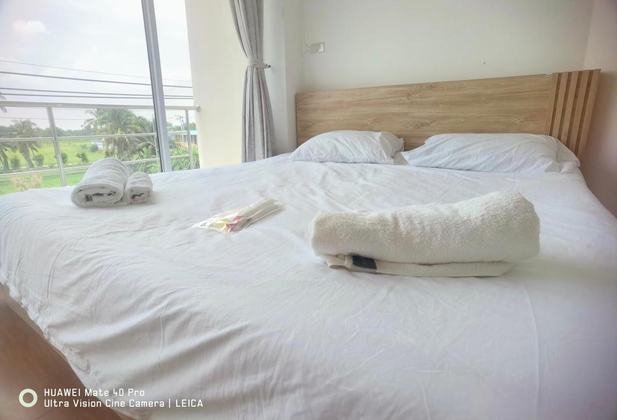 115 Townhouse 호텔 Ban Khlong Krang 외부 사진