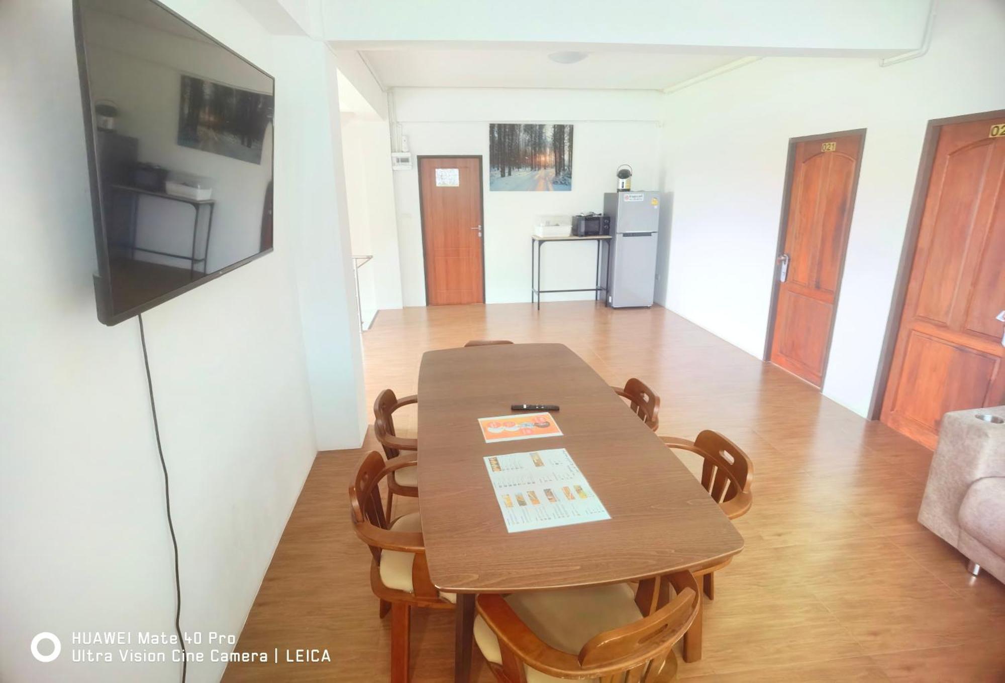 115 Townhouse 호텔 Ban Khlong Krang 외부 사진