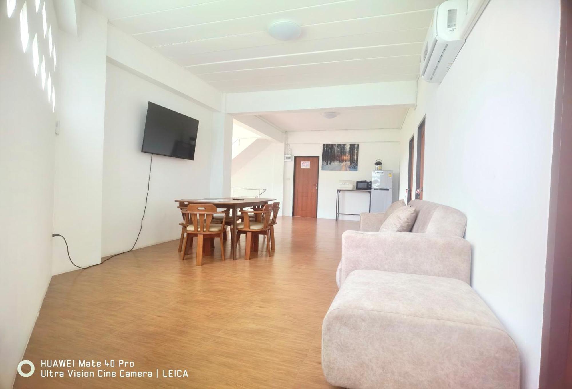 115 Townhouse 호텔 Ban Khlong Krang 외부 사진