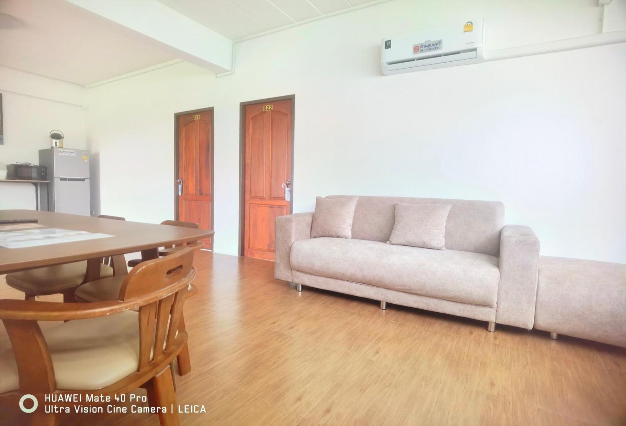115 Townhouse 호텔 Ban Khlong Krang 외부 사진